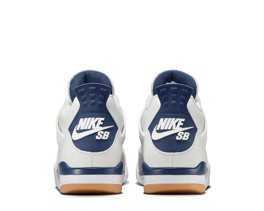 Air Jordan 4 Retro SB «Navy»