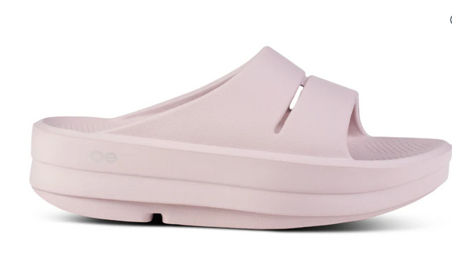 Oofos Women's OOmega OOahh Main Image