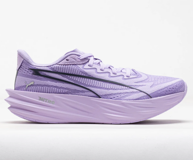 Women's Puma Deviate Pure NITRO Hover Image