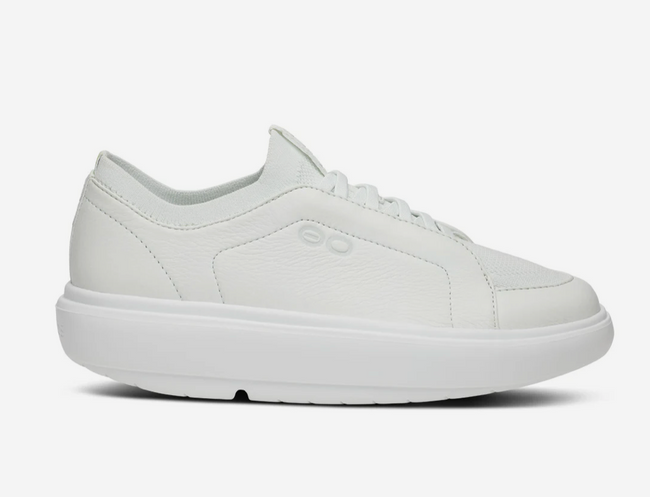 Women's Oofos OOmg+ Club Main Image