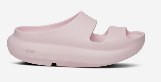 Oofos Ooyea Slide Sandal (Unisex) Hover Image