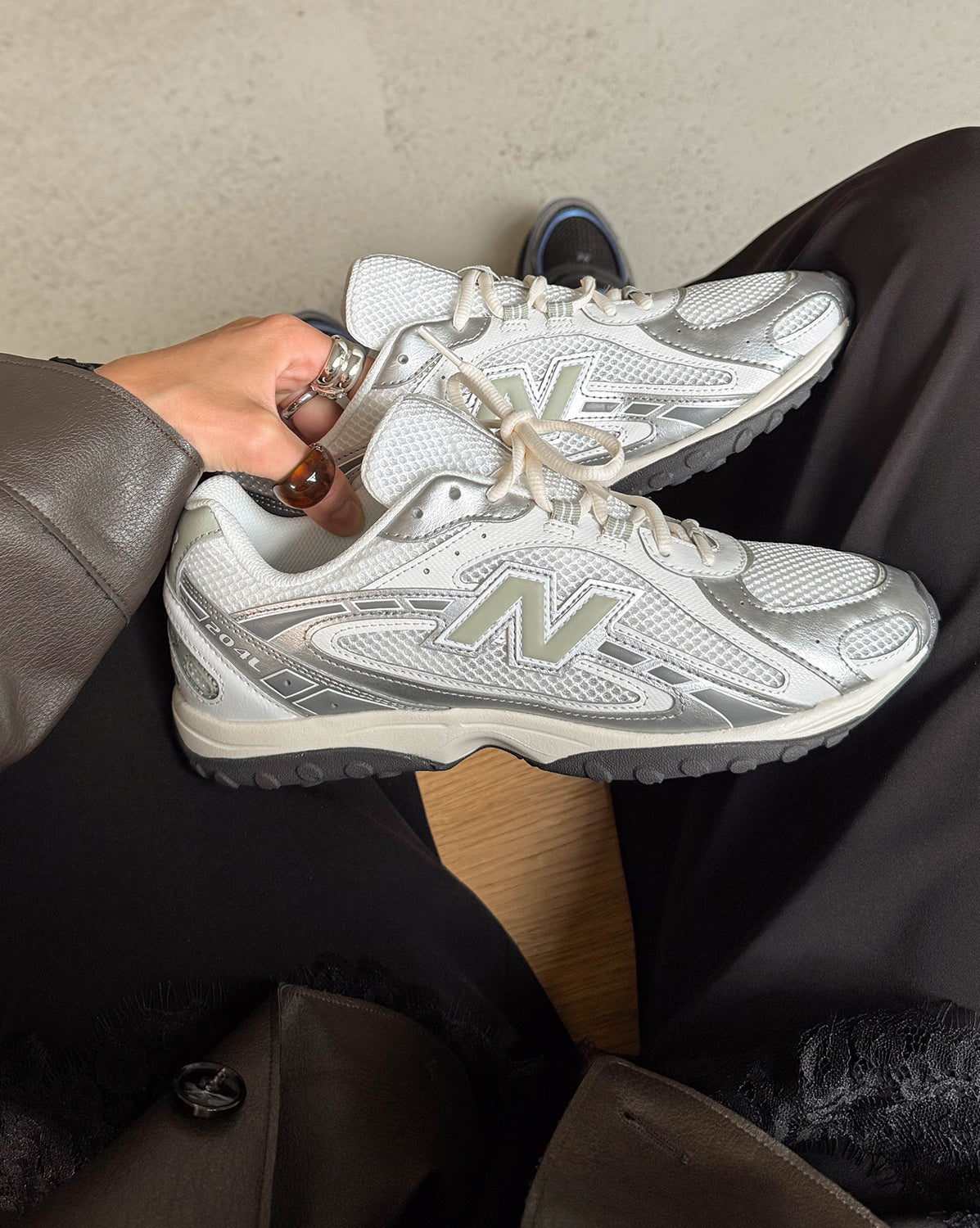 New Balance 204L