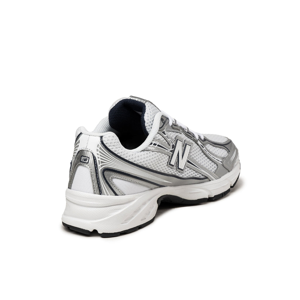 New Balance 740