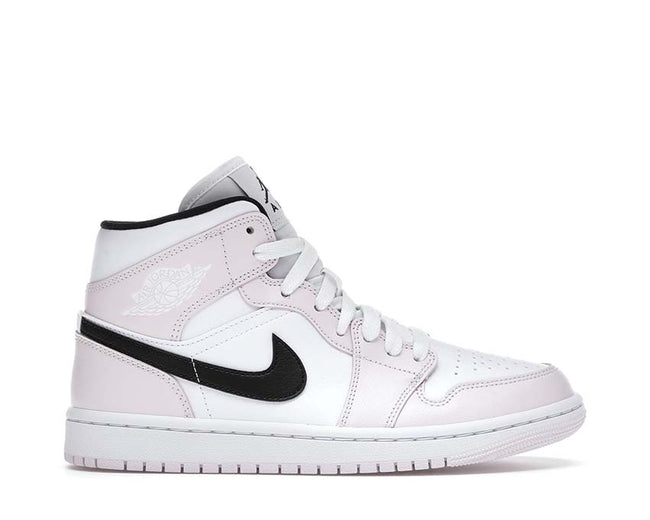 Air Jordan 1 Mid Hover Image