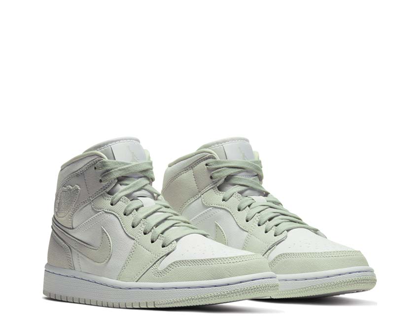 Air Jordan 1 Mid W