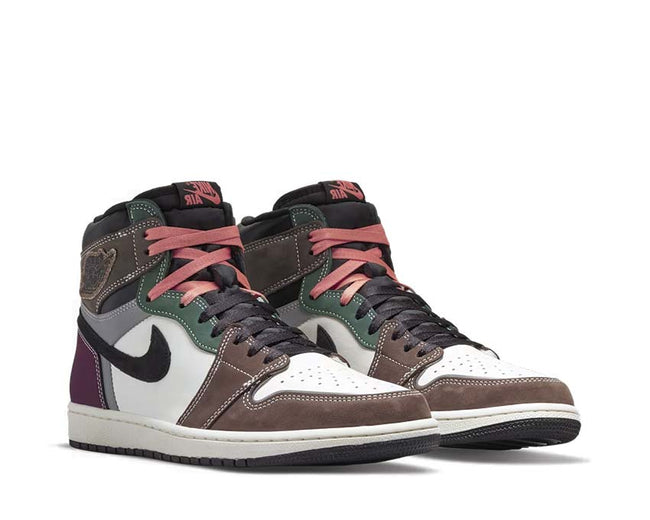 Air Jordan 1 Retro High OG Main Image