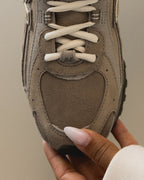 New Balance 204L
