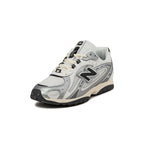New Balance 204L