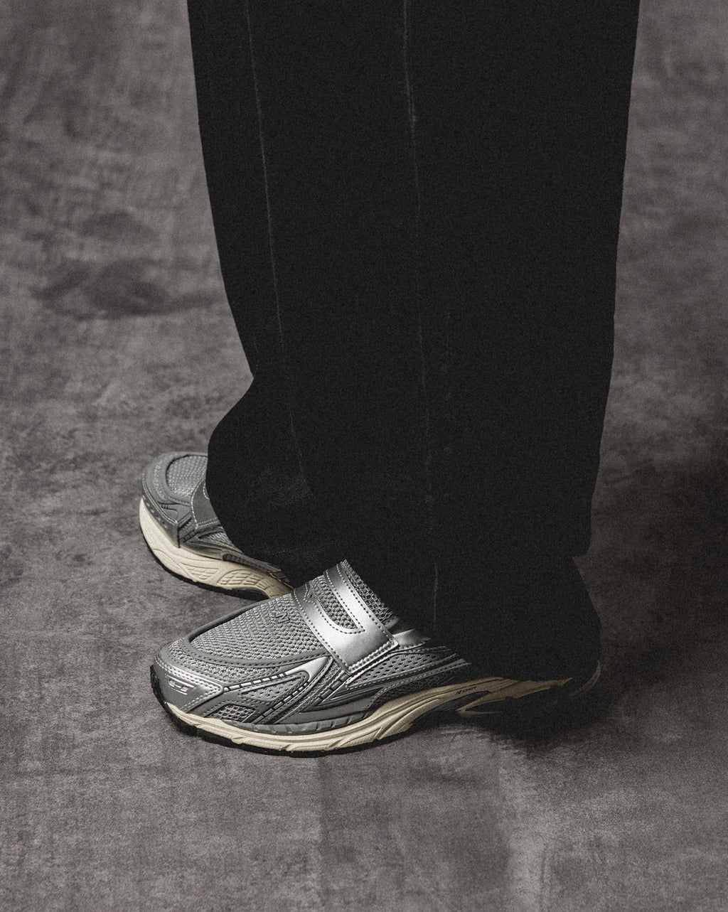 New Balance U1906LAE