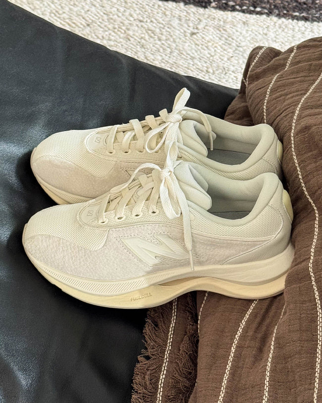 New Balance TF100 Main Image