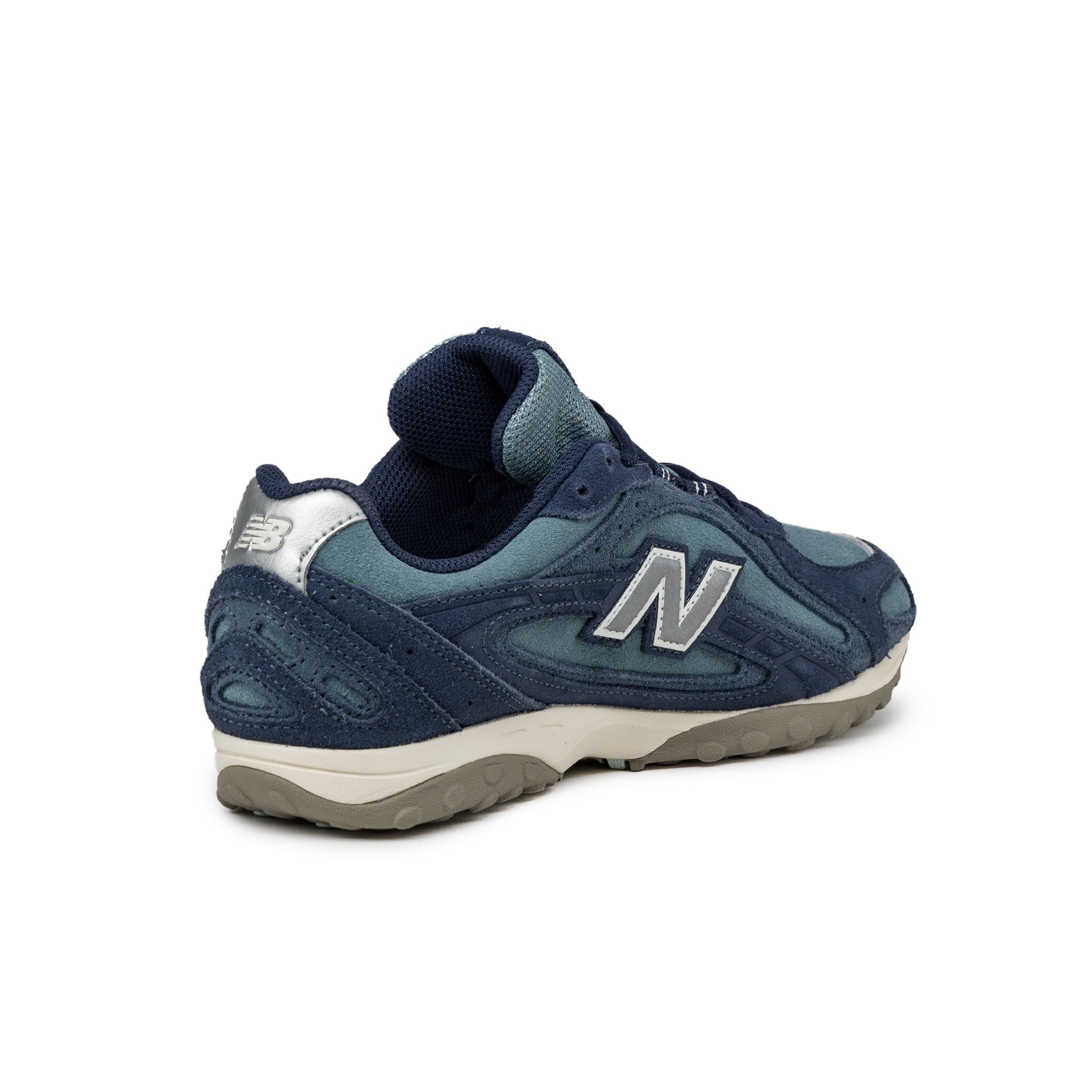 New Balance 204L