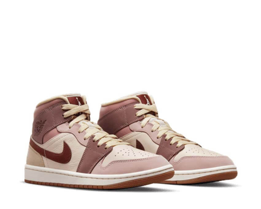 Air Jordan 1 Mid Se W "Barely Orange"