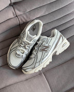 New Balance 740