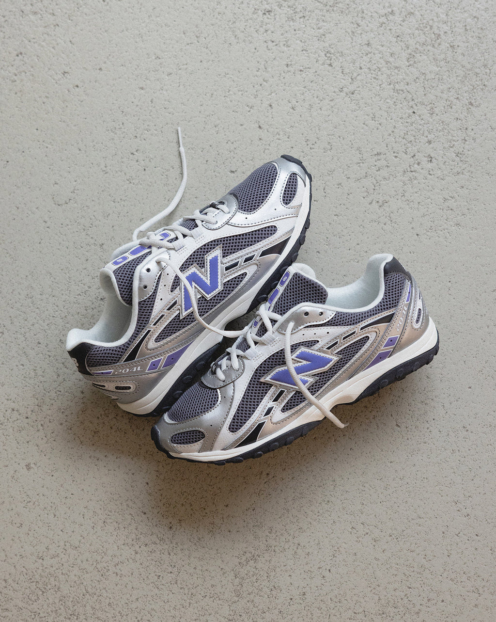 New Balance 204L