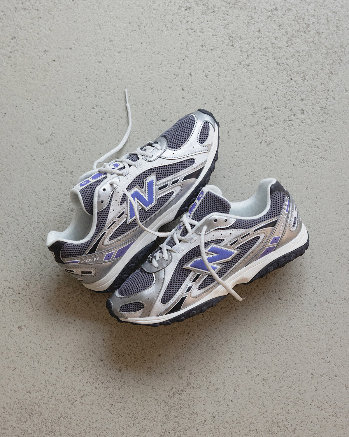 New Balance 204L