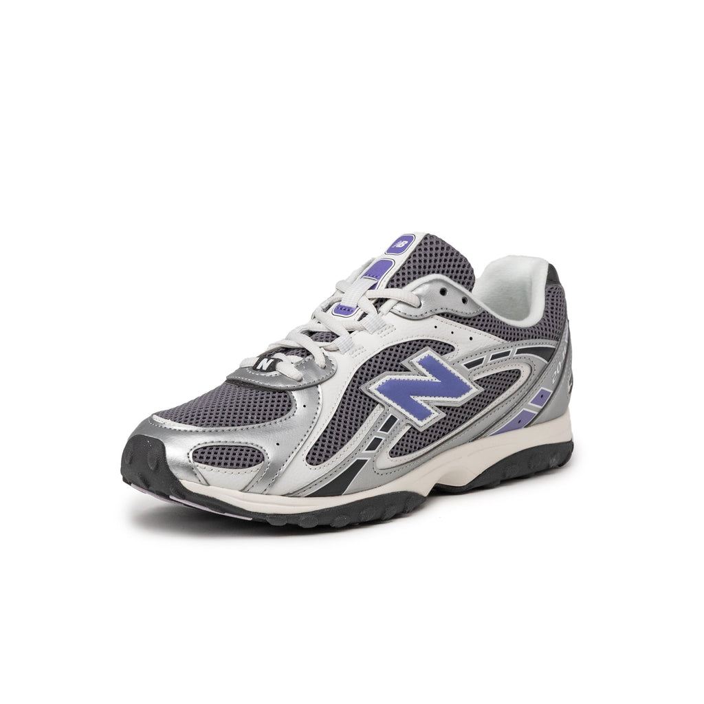 New Balance 204L