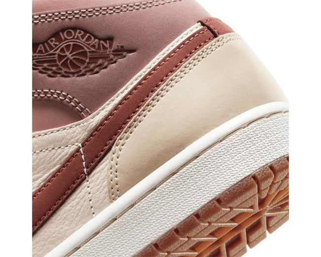 Air Jordan 1 Mid Se W "Barely Orange" Main Image