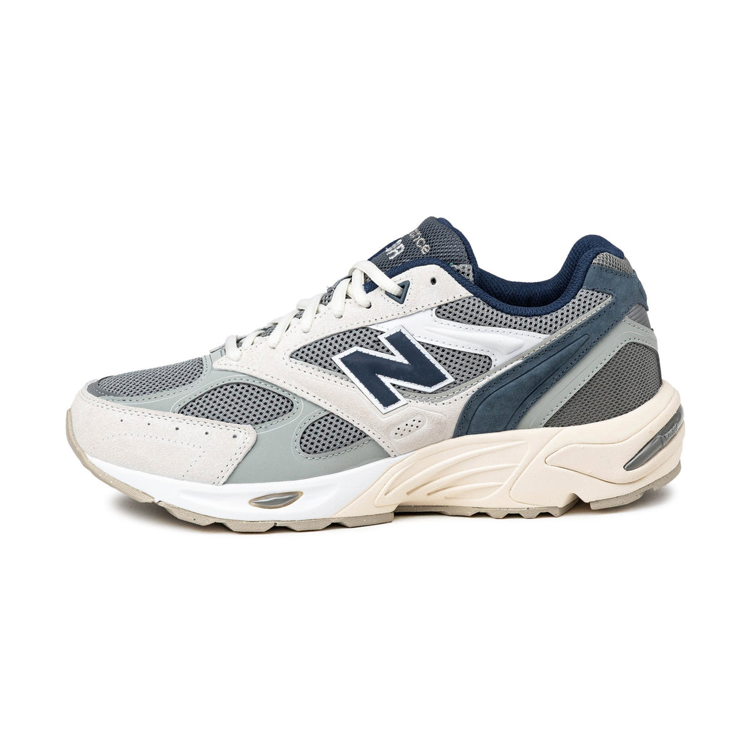 New Balance 880R