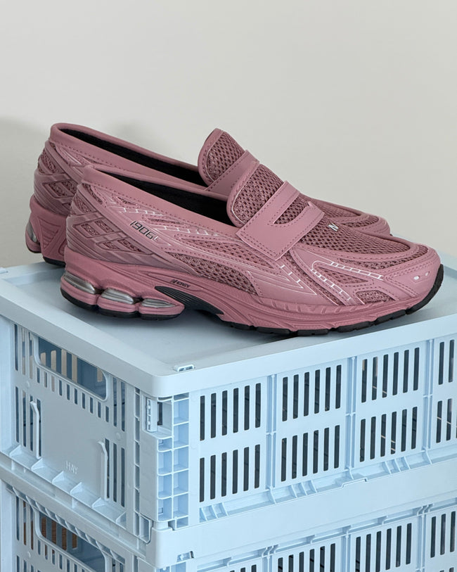 New Balance 1906L Main Image