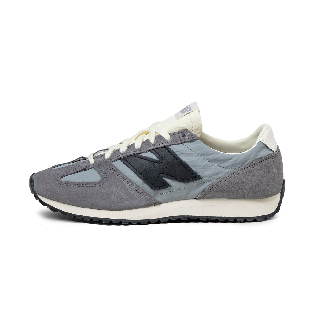 New Balance 471