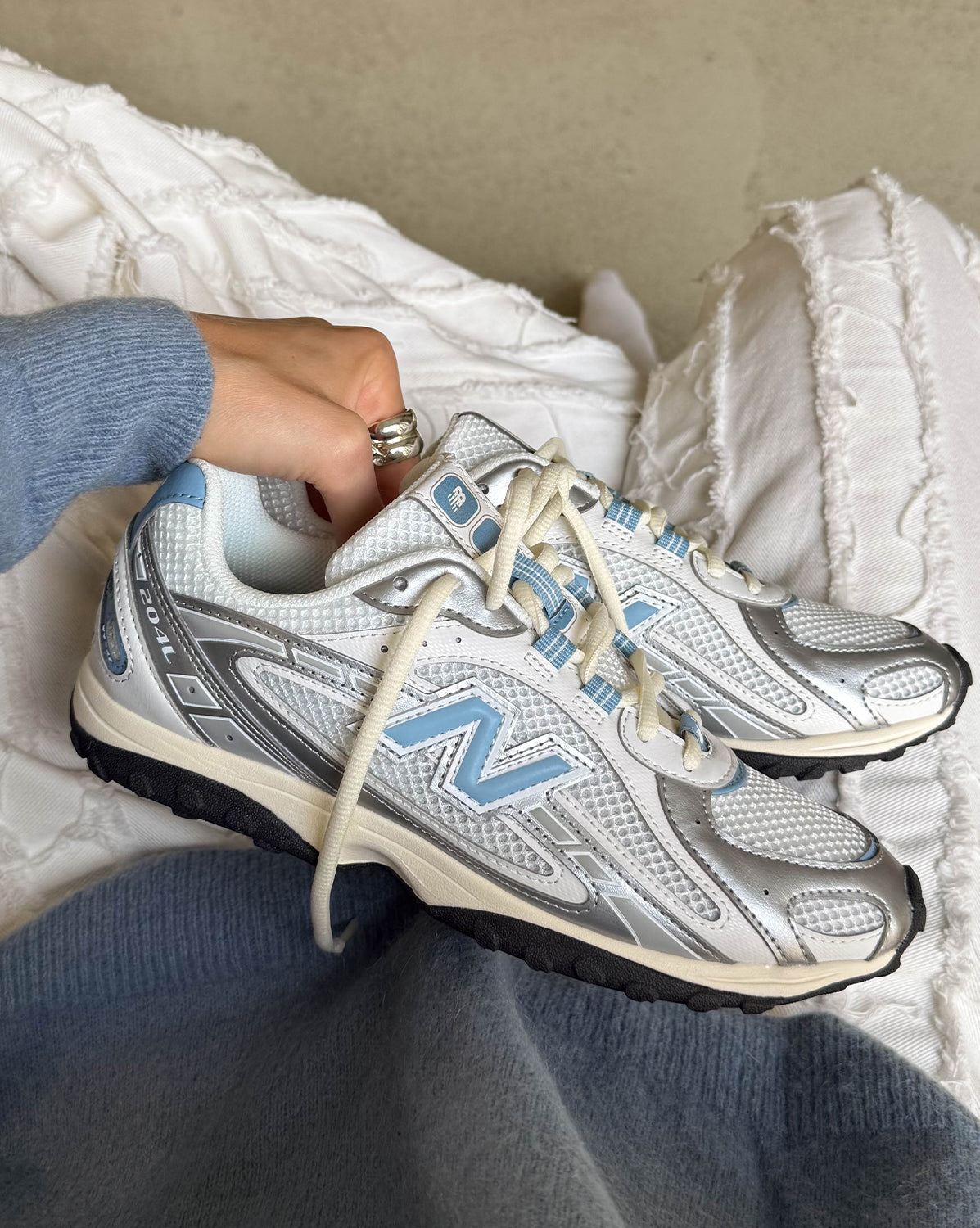 New Balance 204L