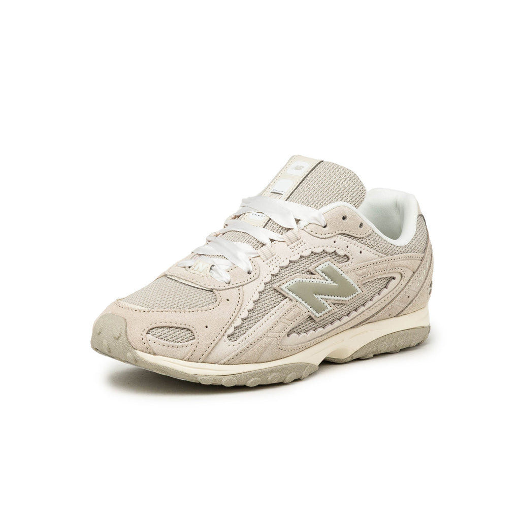 New Balance 204L *Ribbon Pack*