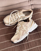 New Balance 740