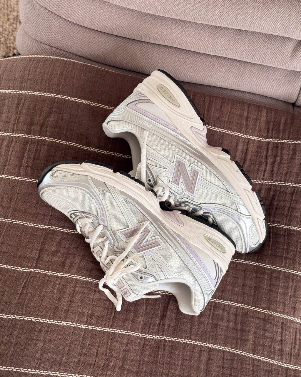 New Balance 740