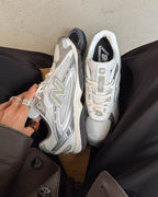 New Balance 204L
