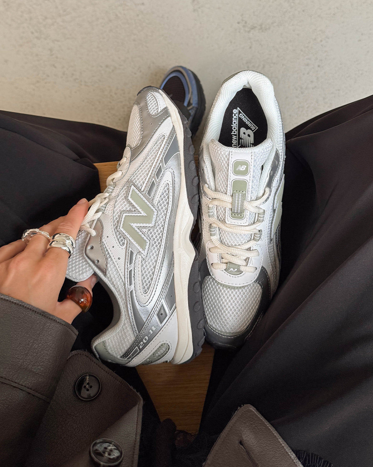 New Balance 204L