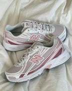 New Balance 740