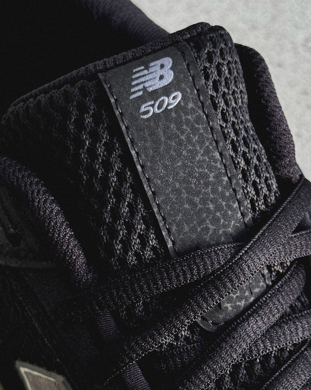 New Balance 509