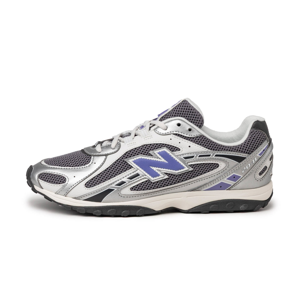 New Balance 204L