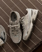 New Balance 740