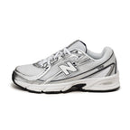 New Balance 740