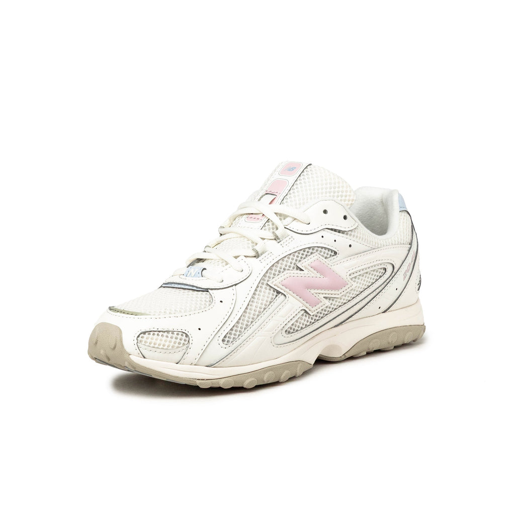 New Balance 204L