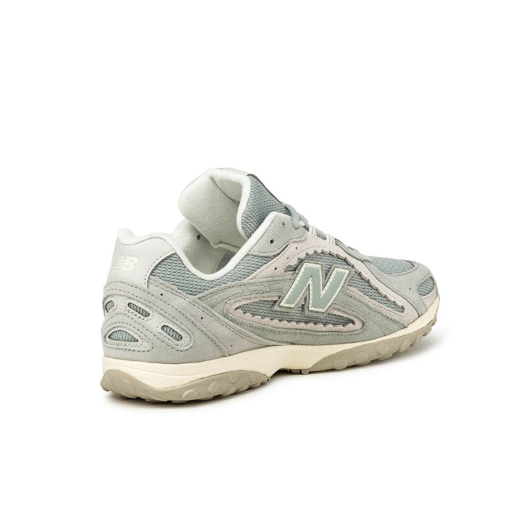 New Balance 204L *Ribbon Pack*