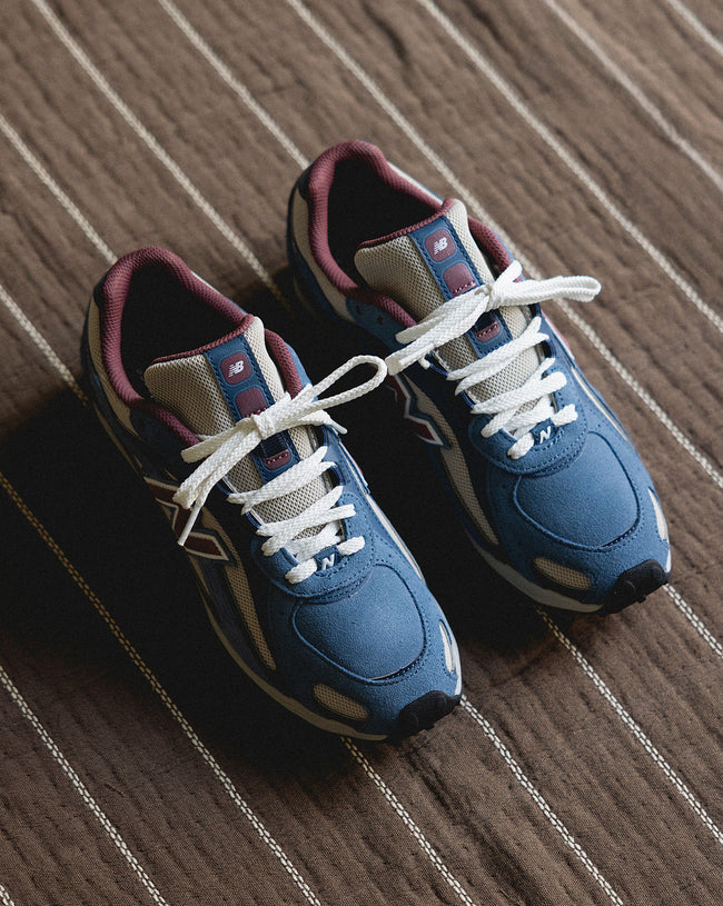 New Balance 204L Main Image