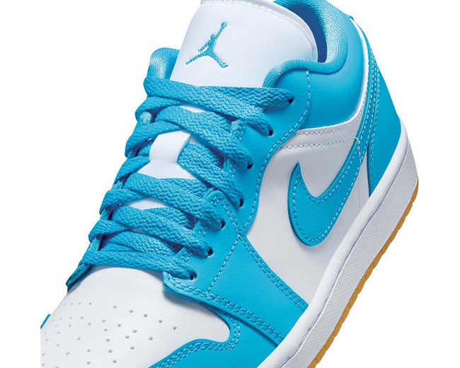 Air Jordan 1 Low "Powder Blue" Main Image